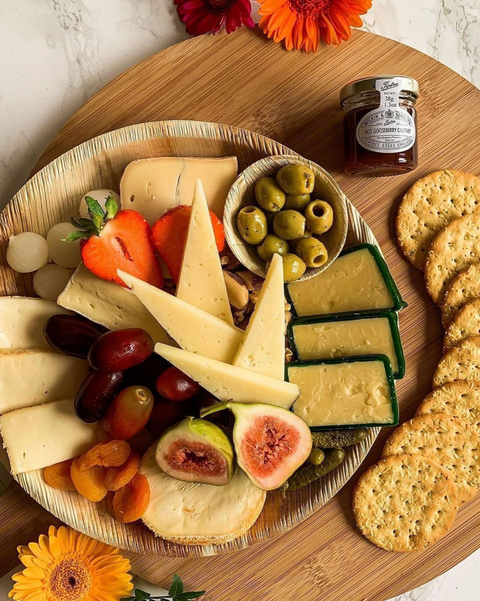 Round Palm Leaf Plates - Canape King